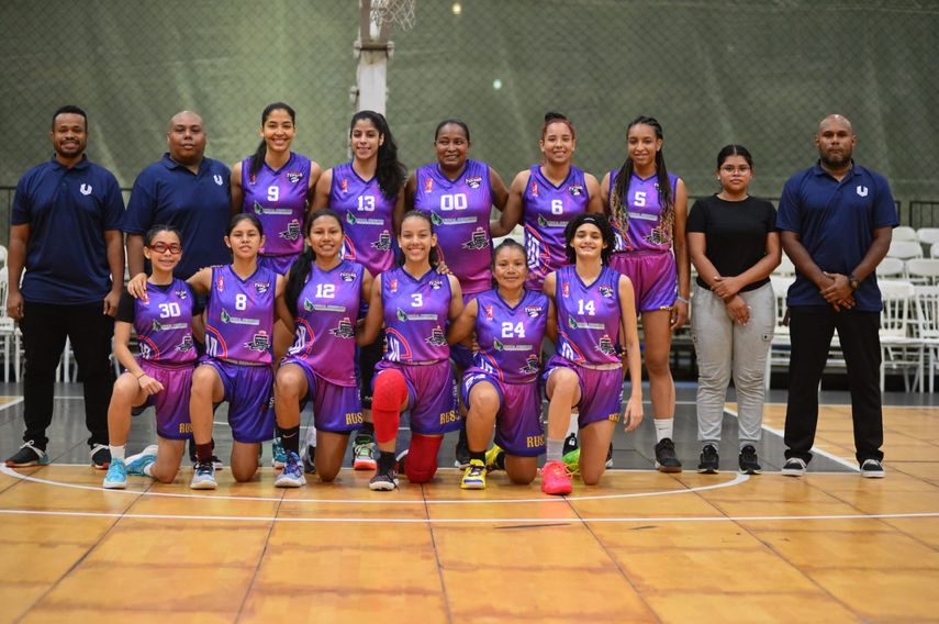 LPBF: La U Girls Hoops inauguran con victoria