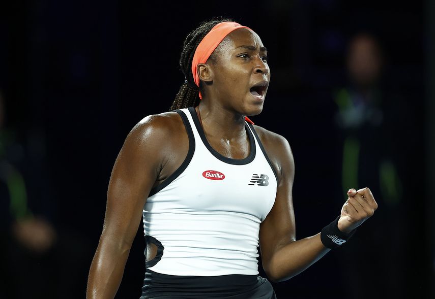 Tsitsipas, Medvedev y Coco Gauff a paso firme en Australia