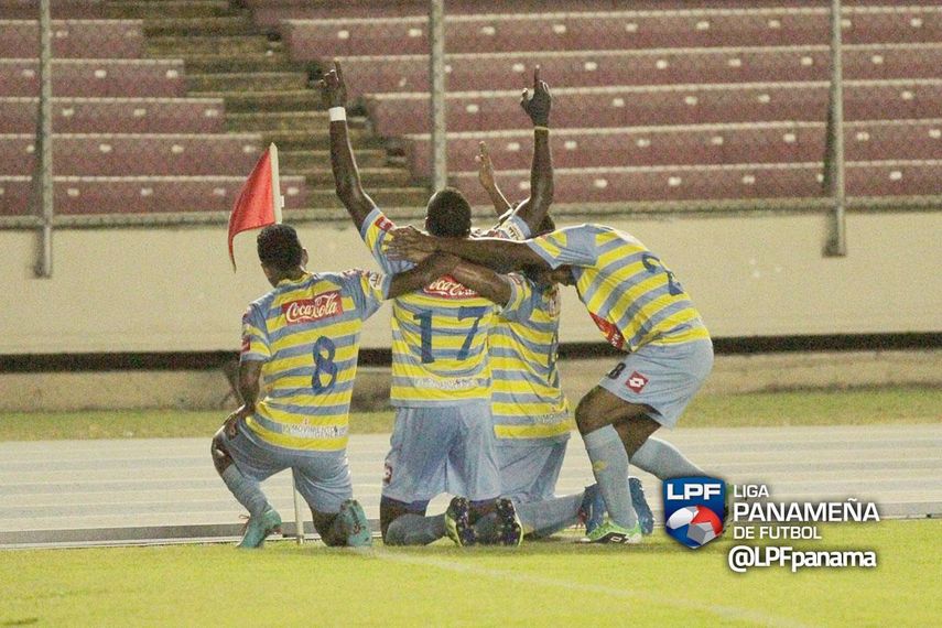 Chorrillo FC vuelve a propinar goleada esta vez ante el Tauro FC
