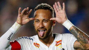 Neymar seguirá en Santos... pero solo hasta diciembre