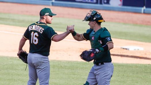 Los Atléticos evitan la eliminación con un triunfo ajustado por 9-7