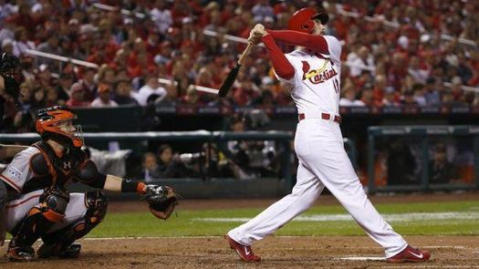 2-1. Carpenter pega de sacrificio y define el triunfo de los Cardenales
