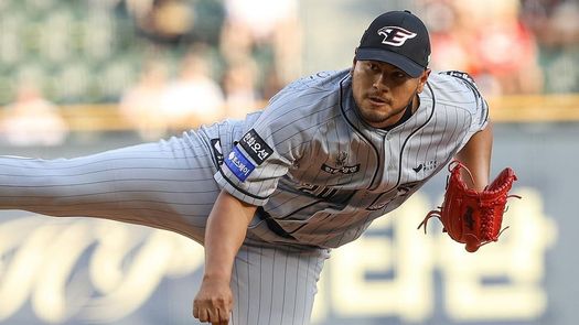 El panameño Jaime Barría cumplió este martes su segunda presentación en la Liga Coreana de Béisbol con los Eagles. Foto: Cortesía/Hanwha Eagles