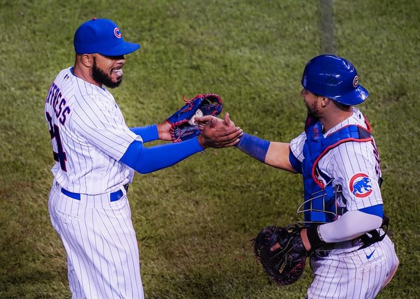 15-2. Contreras pega jonrón contra los Cerveceros