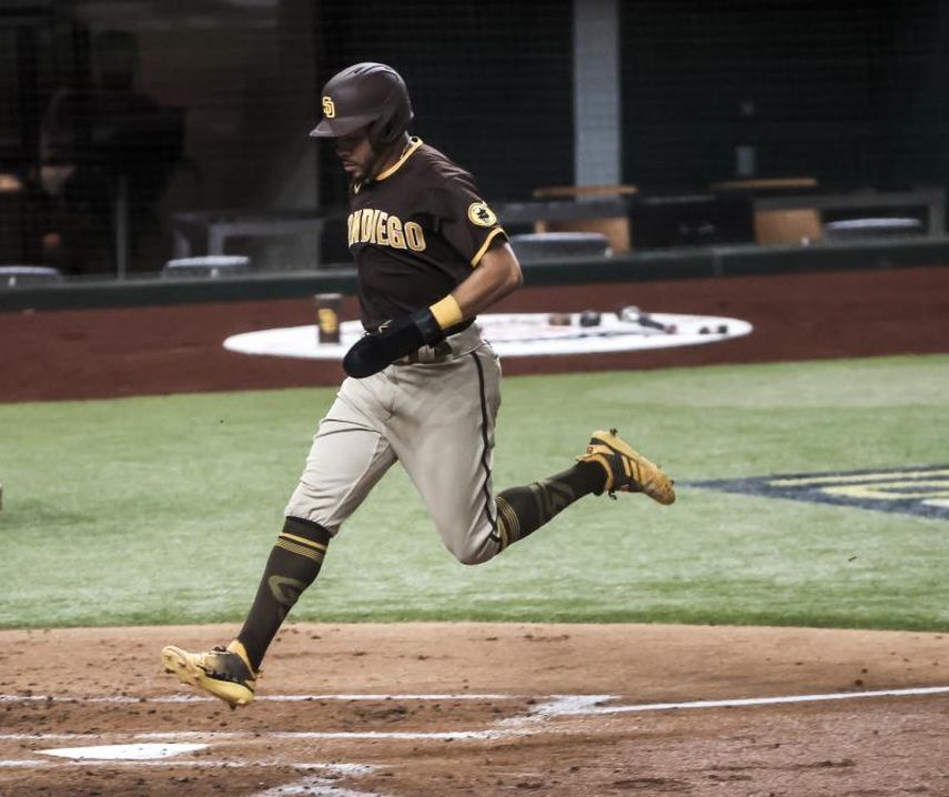 5-4. Pham jonronea en el triunfo de los Padres