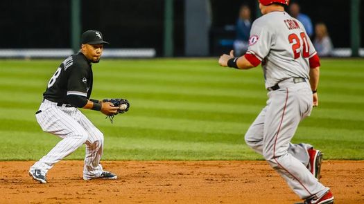 7-5. Cron jonronea y sella la victoria de los Rockies sobre los Gigantes