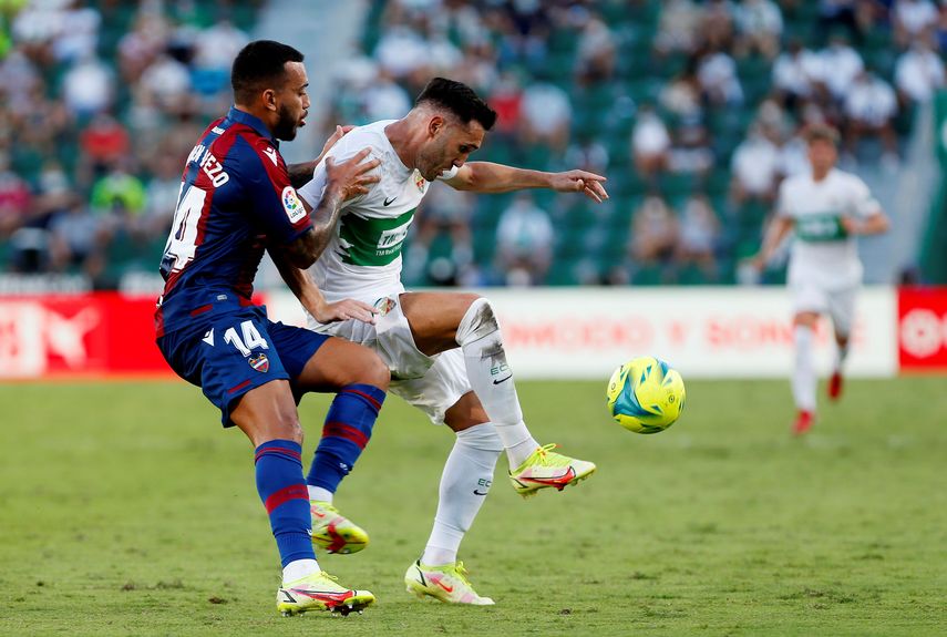 Lucas Pérez reconoce que los goles le vienen bien a nivel anímico y personal