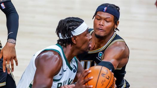 110-88: Los Hawks empatan a los Bucks 2-2 la final de la Conferencia Este