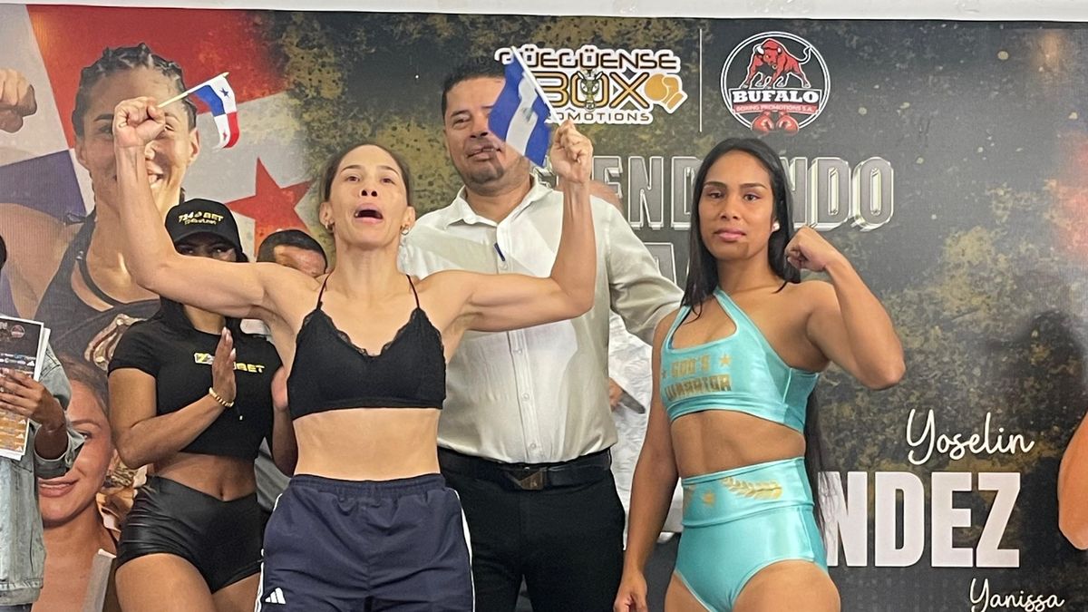 Con una bandera de Panamá en la mano derecha y una de Nicaragua en su mano izquierda, la boxeadora Nataly Delgado levantó sus brazos tras el pesaje oficial. Foto: Cortesía/Archibold Boxing Academy Con una bandera de Panamá en la mano derecha y una de Nicaragua en su mano izquierda, la boxeadora Nataly Delgado levantó sus brazos tras el pesaje oficial. Foto: Cortesía/Archibold Boxing Academy