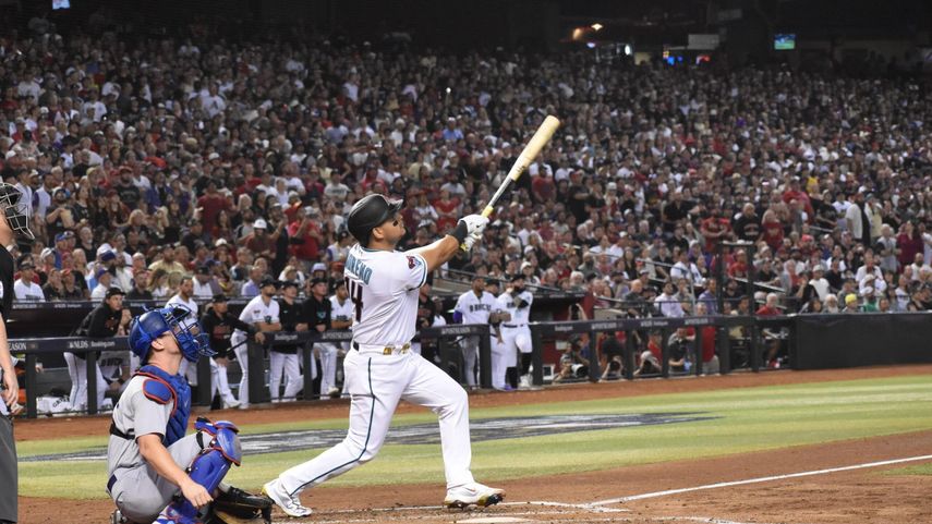 Diamondbacks sorprenden a Dodgers con barrida histórica