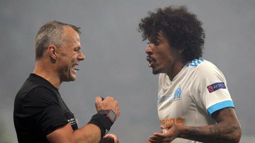 El holandés Kuipers y el alemán Brych, árbitros para Real Madrid y Valencia