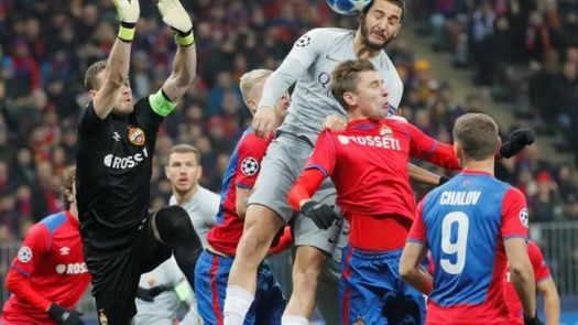 1-2. El Roma gana a la italiana y mete presión al Real Madrid