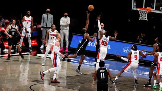 100-95. Ante los Pistons, Harden logra un triple-doble y los Nets el cuarto triunfo seguido