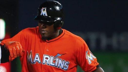 4-3. Ozuna batea perfecto y define el triunfo de los Marlins