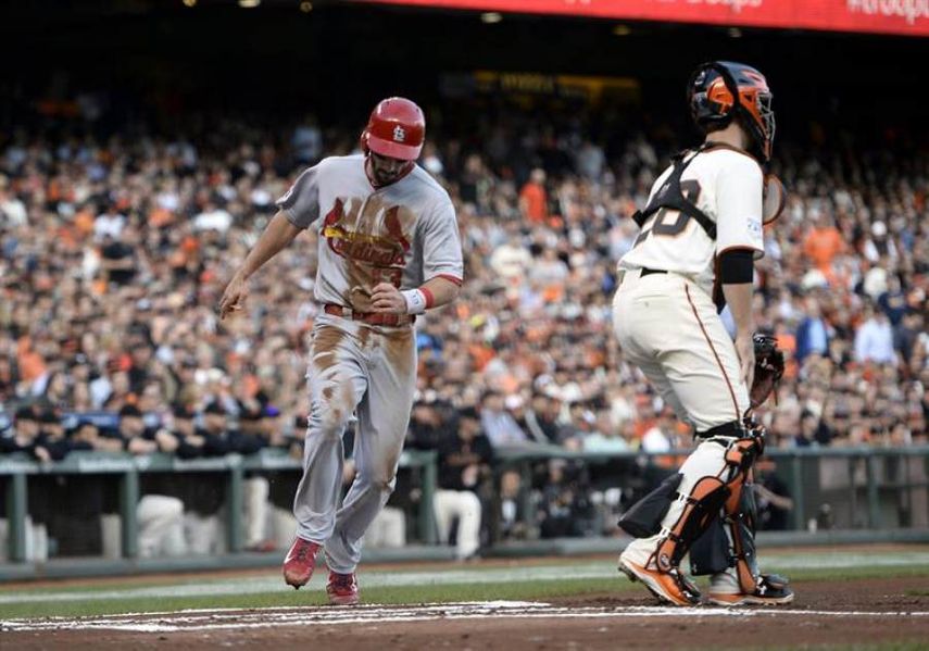 3-6. Carpenter pega jonrón y los Cardenales dividen jornada