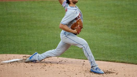 6-2. Matz domina en su debut con apoyo de jonrones de Semien y Biggio