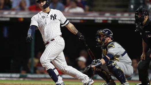 14-1. Sánchez comete dos errores y permite que los Azulejos apaleen