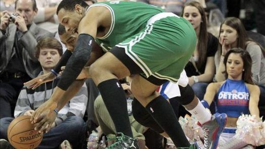 90-95. Sullinger lideró a los Celtics en el partido experimental de 44 minutos