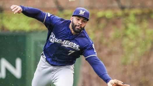 2-1. Thames jonronea y los Cerveceros estrenan liderato