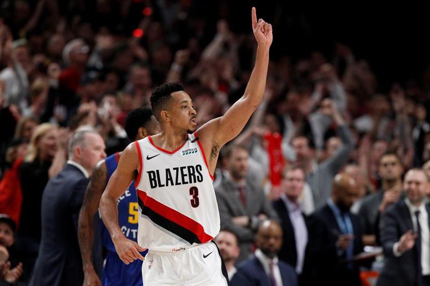 117-122. McCollum y los Trail Blazers vencen a los Raptors en Tampa