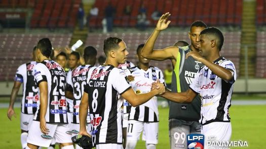 Tauro FC gana en el Clásico Nacional y sigue en la pelea