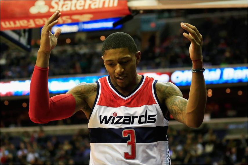 93-84. Bradley lidera ataque ganador de Wizards que logran quinto triunfo