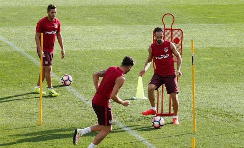 Saúl, Vrsaljko y Moreira ya trabajan con el Atlético