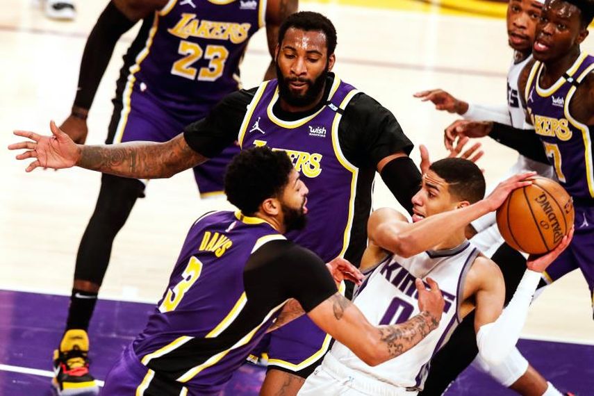 106-110. Los Kings endosan una derrota a los Lakers en el retorno de James
