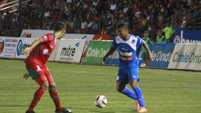 Addles y Bárcenas le dan el triunfo al Árabe Unido en Chiriquí.