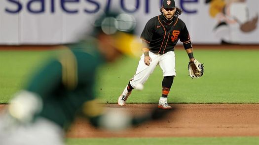 4-3. Crawford pega el sencillo de la victoria de los Gigantes