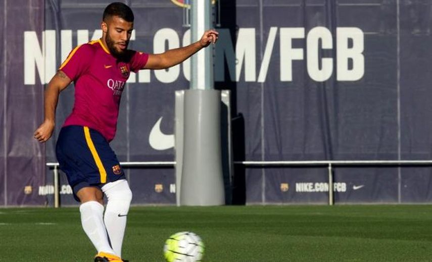 Rafinha ocupa la plaza de Messi en la convocatoria