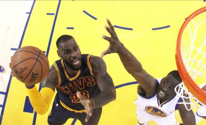 104-100. James y reservas de Cavaliers acaban con racha ganadora de Thunder