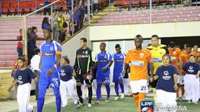 Árabe Unido asegura su presencia en semifinales al vencer al Chepo FC.