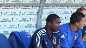 Armando Cooper sigue sin jugar en Chile