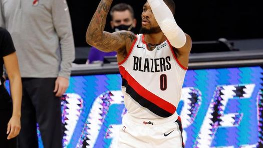 112-106. Lillard anotó 36 puntos en la quinta victoria de Trail Blazers