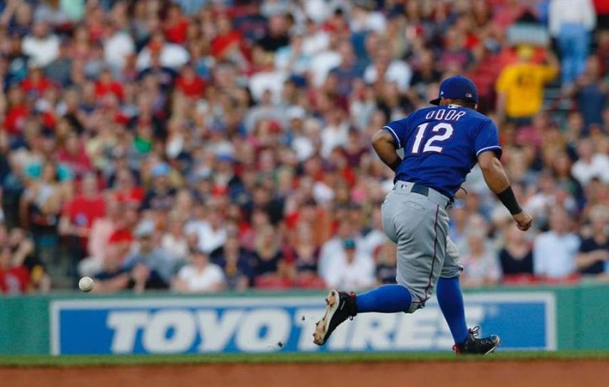 4-2. Odor pega de vuelta entera frente a los Angelinos y conduce el ataque de los Vigilantes