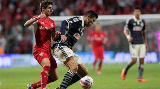 El Toluca golea al Guadalajara y el América sigue en la cima del Apertura