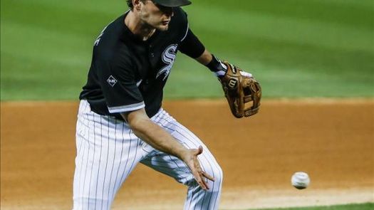 7-5. Gillaspie conduce el ataque contra los Reales