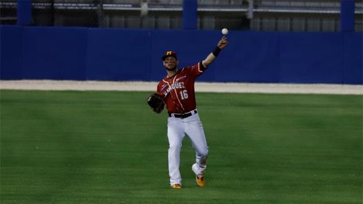 El puertorriqueño Ortiz aconseja a Puig y González modificar estilo de bateo