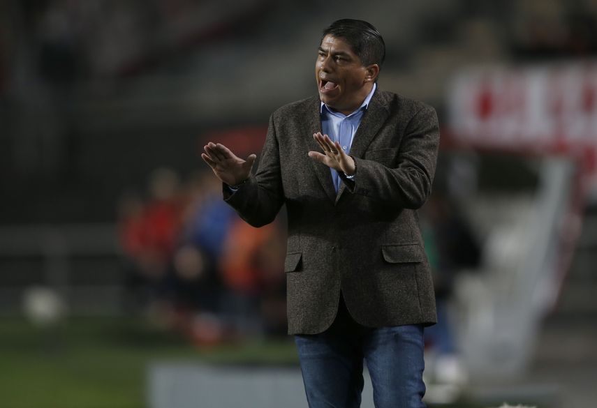 Nacional pone a prueba su liderato en Paraguay ante el Libertad de Ramón Díaz