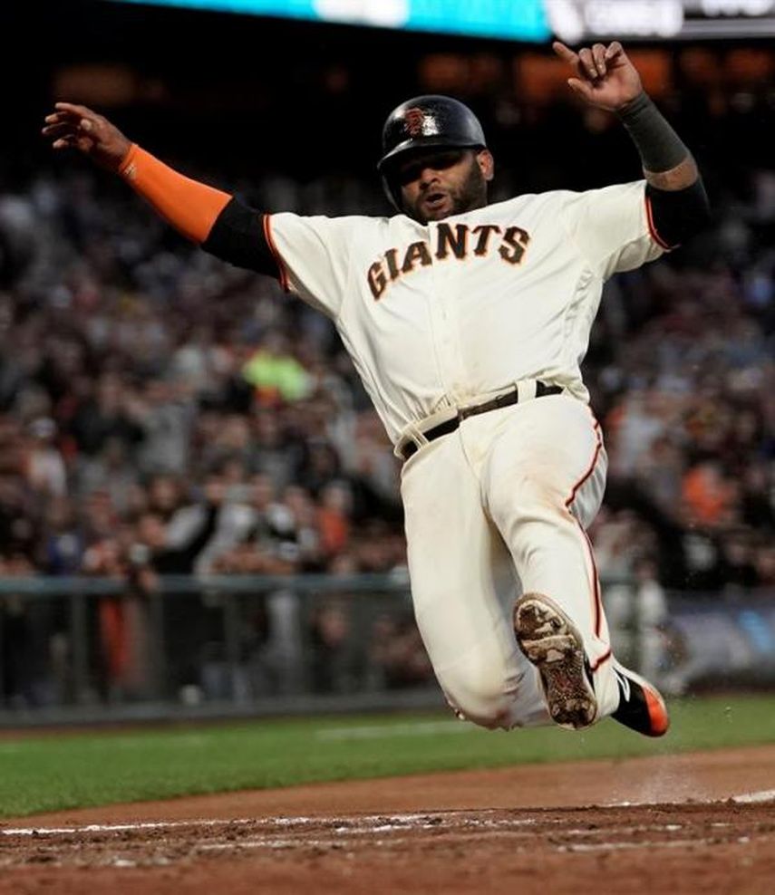 3-2. Sandoval pega jonrón y marca el triunfo de los Gigantes