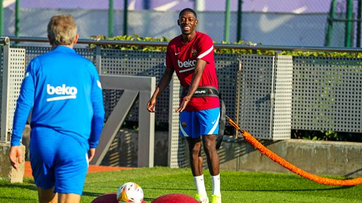Dembélé y Agüero vuelven a ejercitarse con el grupo