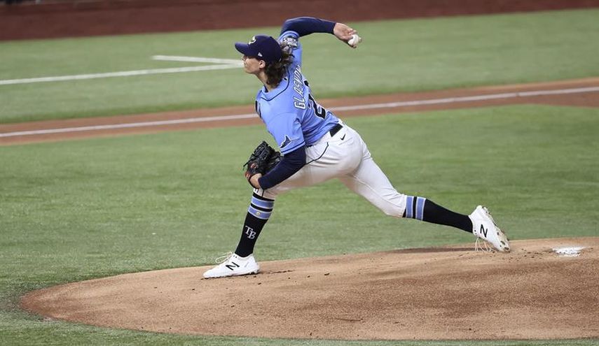 Glasnow culpa a las Grandes Ligas de su lesión