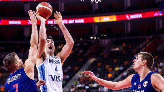 114-99. Jokic y Grant lideran ataque ganador de Nuggets