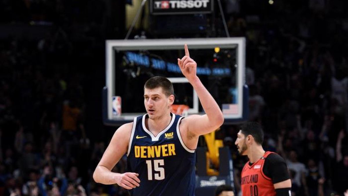 127-99. Jokic se acerca al triple-doble en la victoria de los Nuggets sobre los Trail Blazers