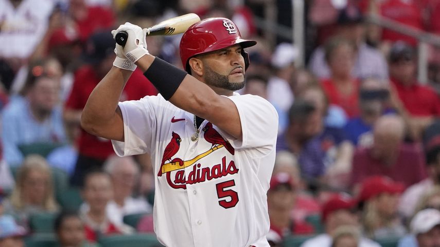Pujols llega a 693 vuelacercas en las Grandes Ligas
