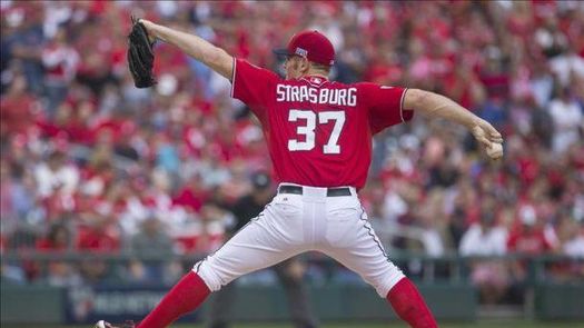 Strasburg no lanzará el domingo por lesión en un tobillo
