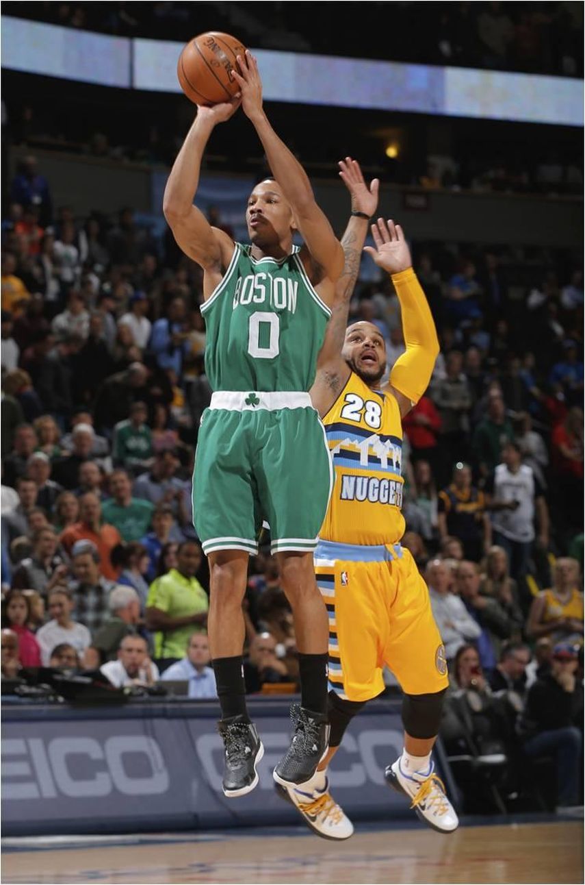 99-100. Un triple de Bradley da el triunfo a los Celtics