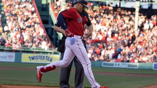 11-5. Hernández inicia lluvia de jonrones contra los Filis