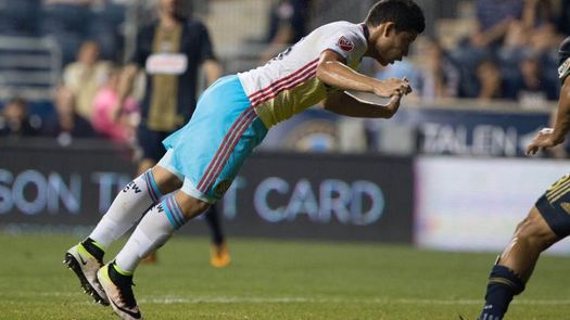 Cristian Martínez hace historia en su debut con el Columbus Crew